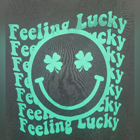 🍀🖤🙂EUC Bella Canvas "Feeling Lucky Tee" Black/Green Sz Large🙂🖤🍀 - Picture 7 of 8